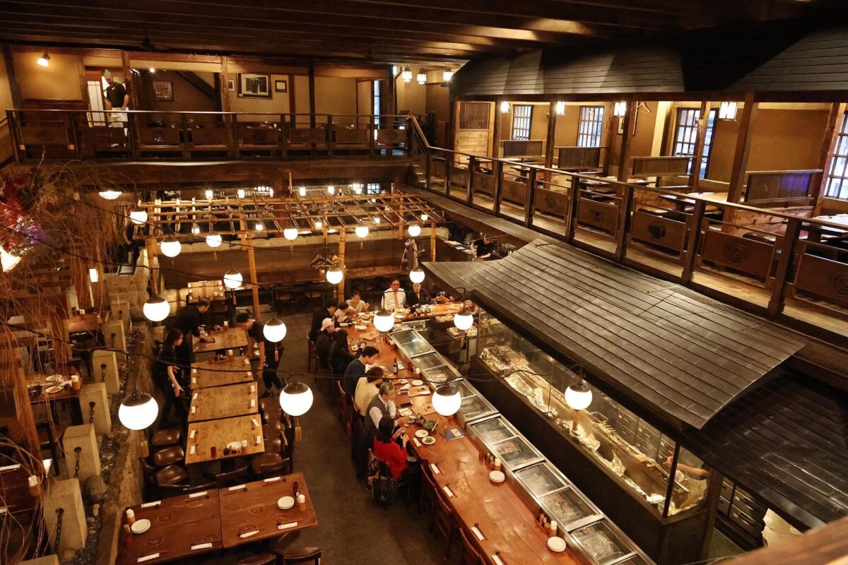 "美-日" 이자카야 정상회담의 장소, ‘곤파치 아자부주반’